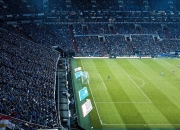 开云体育在线-赛道与绿茵的狂想曲，当若日尼奥在F1街道赛接管比赛