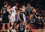 开云体育下载-天津队轻取雄鹿，杜兰特带队取胜