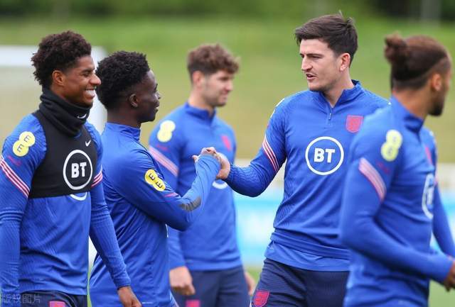 关于英格兰大胜安道尔，提前锁定升级资格的信息