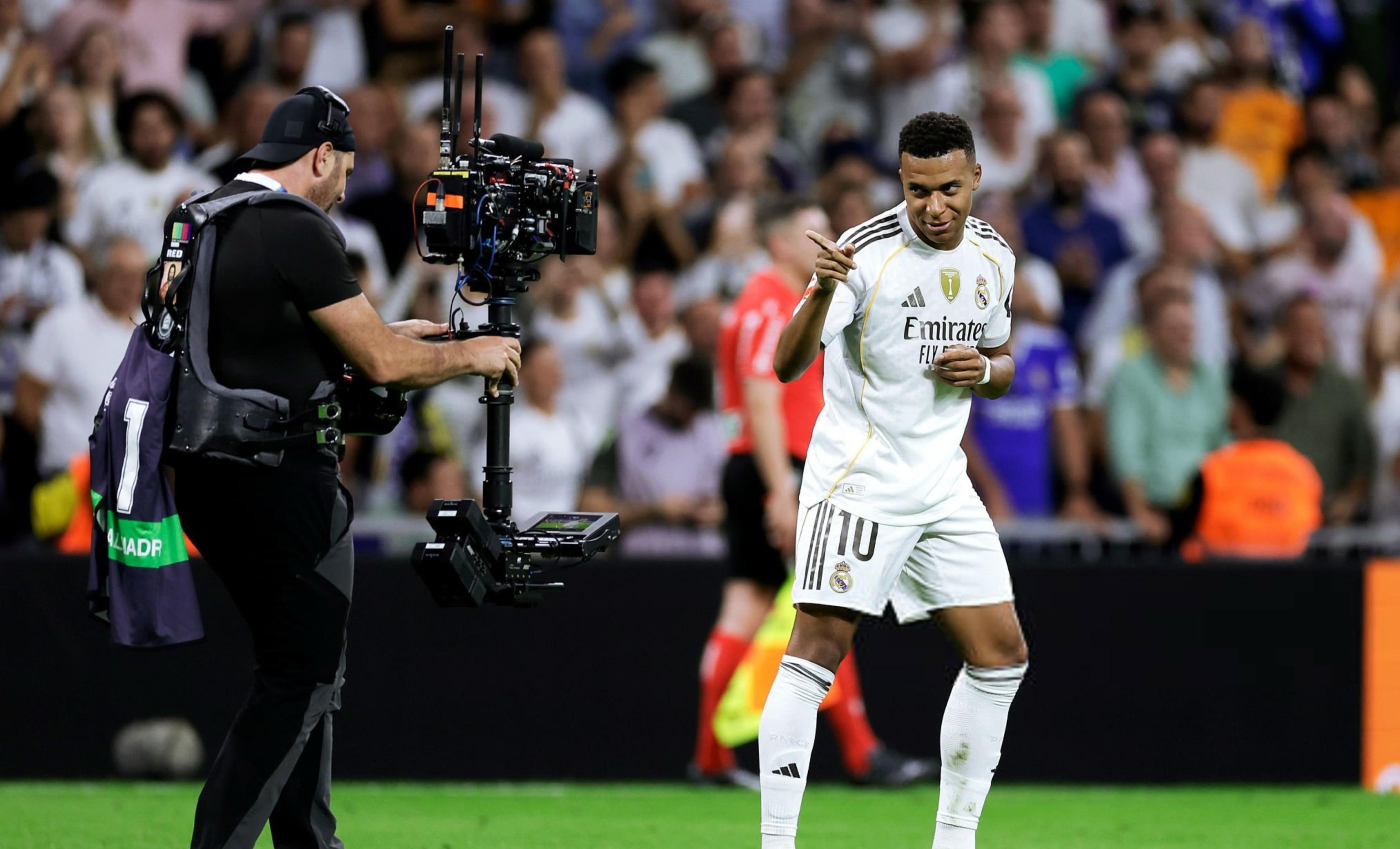 强强对话，欧冠又上演逆转传奇！的简单介绍