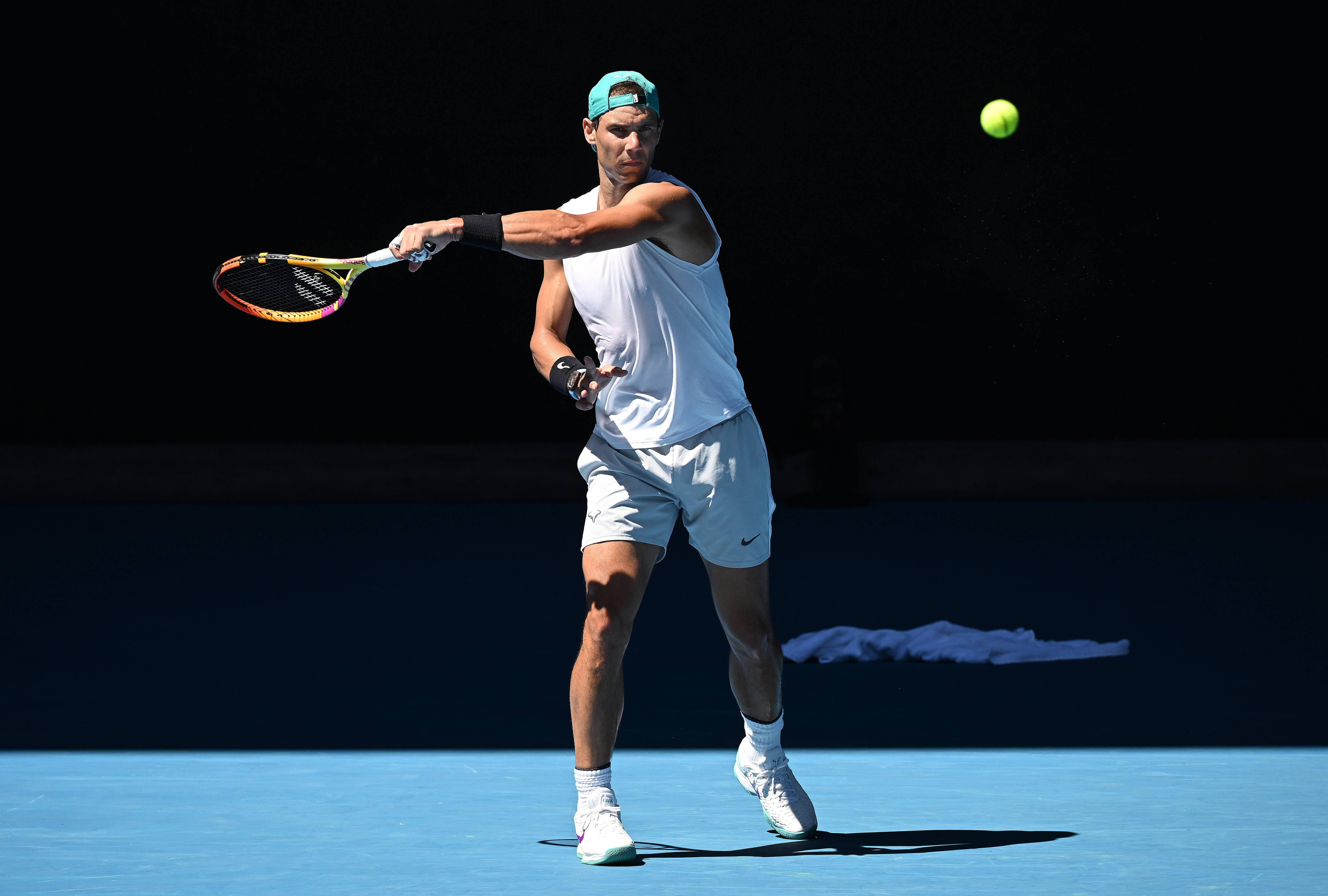 包含西班牙网球队绝地反击世界网球队,纳达尔统治全场的词条 包含西班牙网球队绝地反击世界网球队,纳达尔统治全场的词条