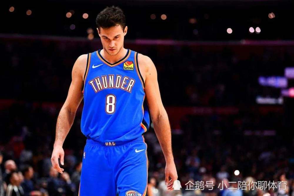 关于法国男篮逆转热火B队，加里纳利三分雨点燃全场的信息