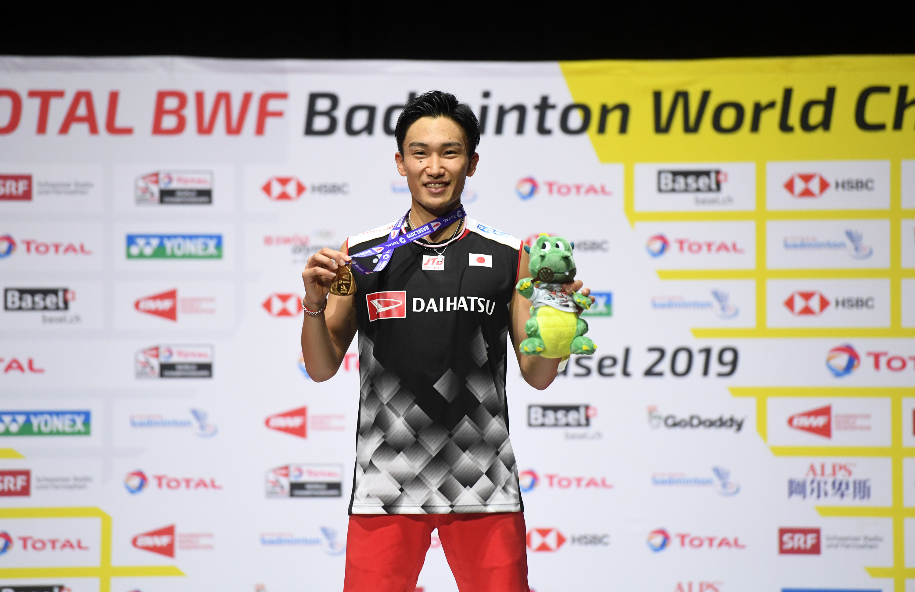 丹麦羽毛球队力克日本羽毛球队,桃田贤斗爆发神勇的简单介绍 丹麦羽毛球队力克日本羽毛球队,桃田贤斗爆发神勇的简单介绍