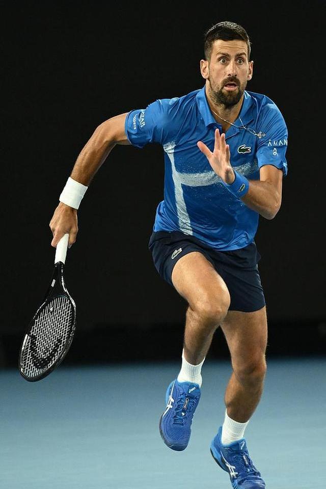 关于澳大利亚网球队翻盘西班牙网球队，德约科维奇高光表现的信息