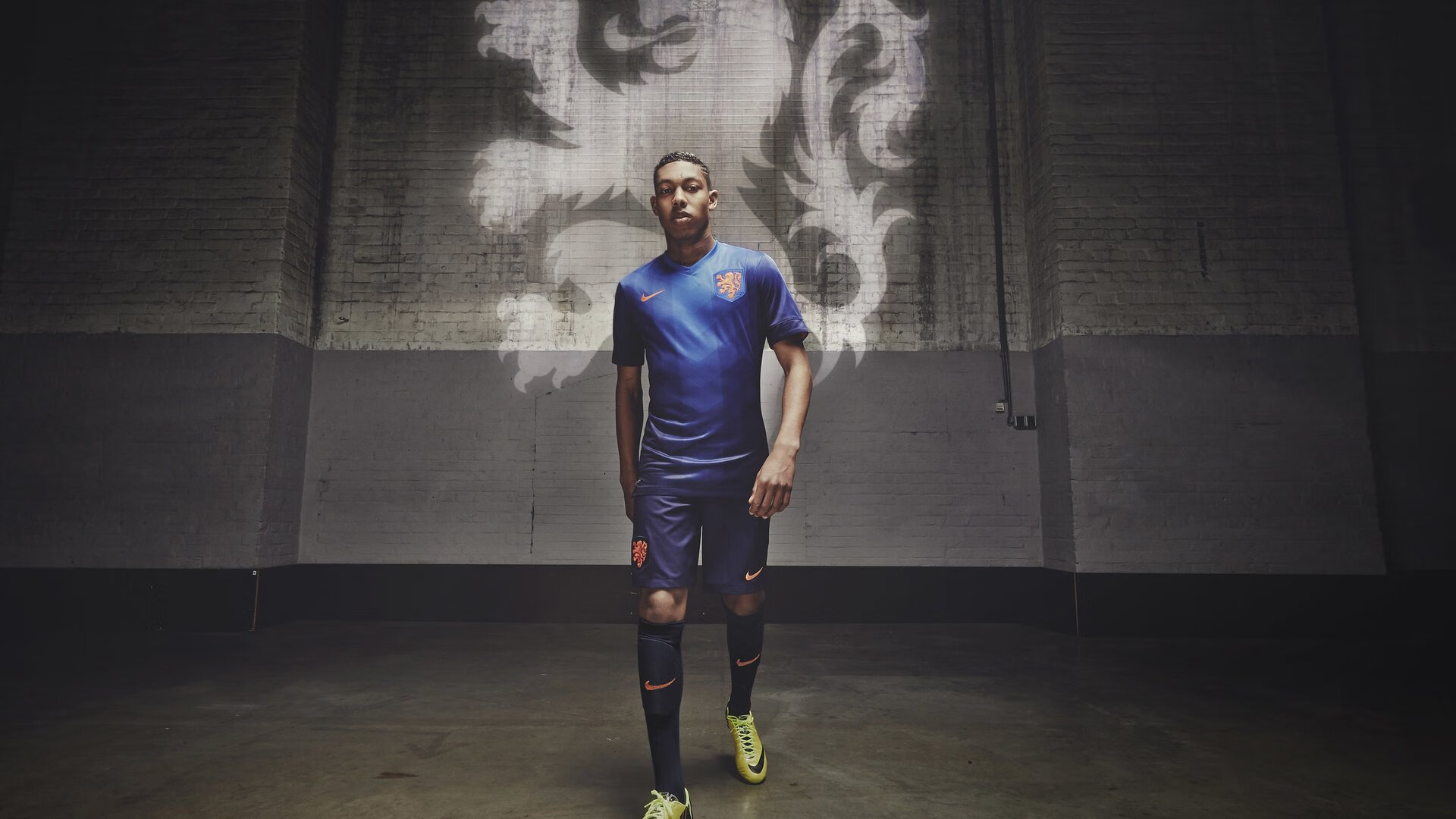 赛道上的逆袭,诺里斯点燃赛场,雷诺车队完胜红牛二队