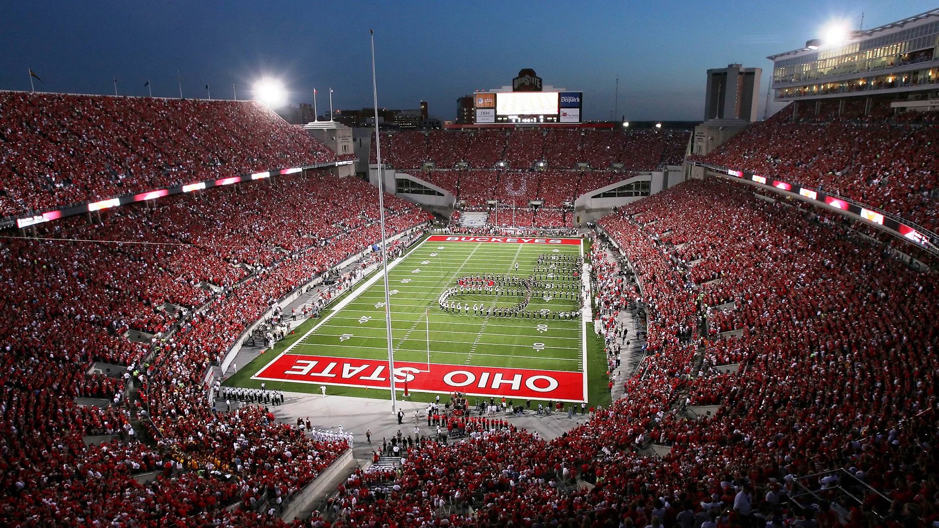 北欧寒夜鏖战圣西罗，卡塞米罗破纪录之夜，挪威新星闪耀对决国际米兰